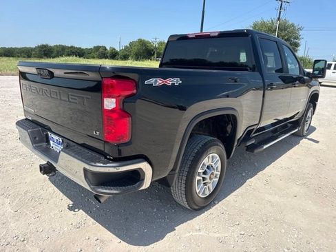 Used 2025 Chevrolet Silverado 2500 LT w/ Convenience Package AWD/4WD image 7