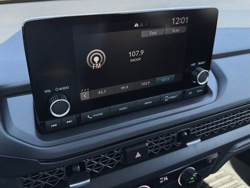 Used 2024 Honda Accord EX image 11