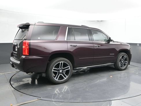 Used 2017 Chevrolet Tahoe Premier AWD/4WD image 3