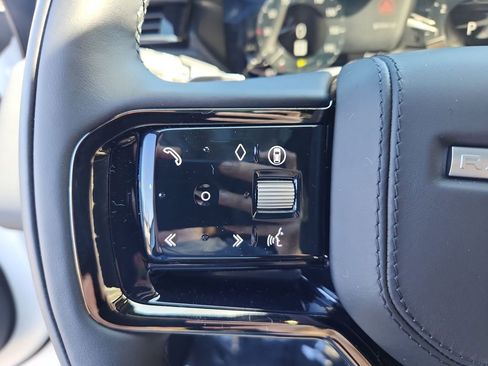 New 2026 Land Rover Range Rover Velar S image 19