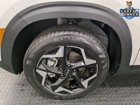 Certified 2025 Kia Seltos S AWD/4WD image 7