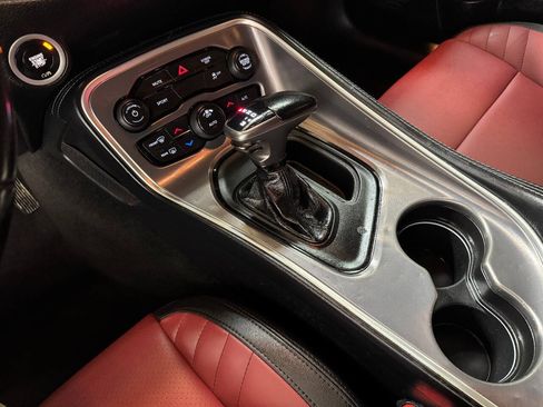 Used 2021 Dodge Challenger SXT RWD image 44