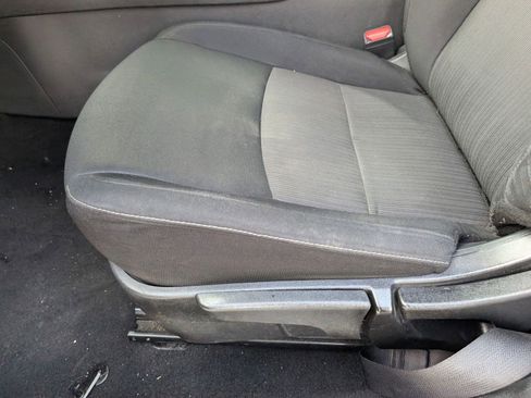 Used 2021 Nissan Sentra SV image 18