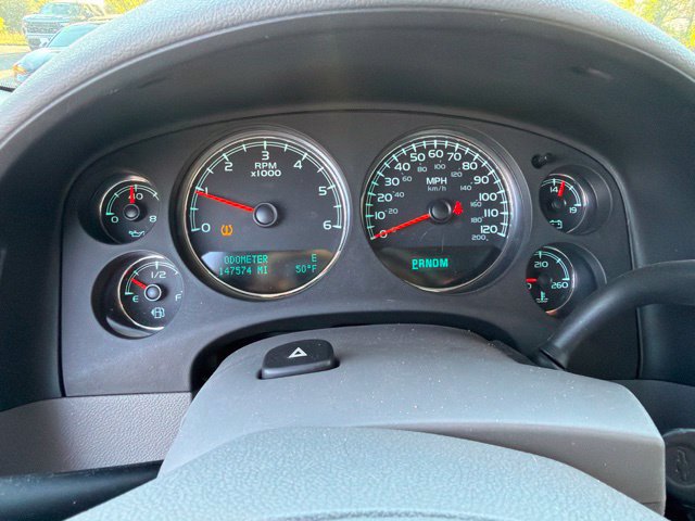 Used 2010 Chevrolet Avalanche LTZ AWD/4WD image 10