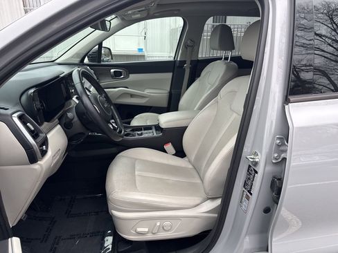 Used 2022 Kia Sorento S w/ Option Group 015 image 19