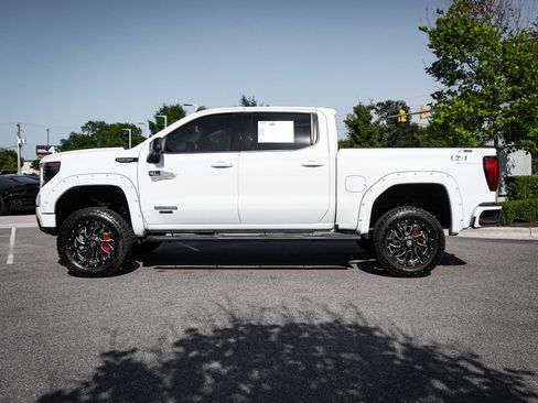 Used 2023 GMC Sierra 1500 Elevation w/ Preferred Package AWD/4WD image 7