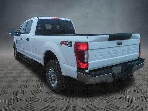 Used 2022 Ford F350 XLT w/ FX4 Off-Road Package image 4