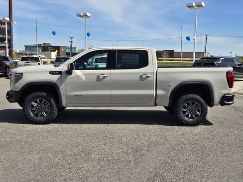 New 2026 GMC Sierra 1500 AT4X image 42