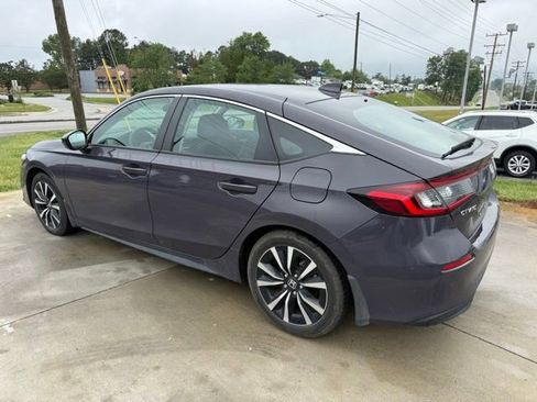 Used 2024 Honda Civic EX-L image 8