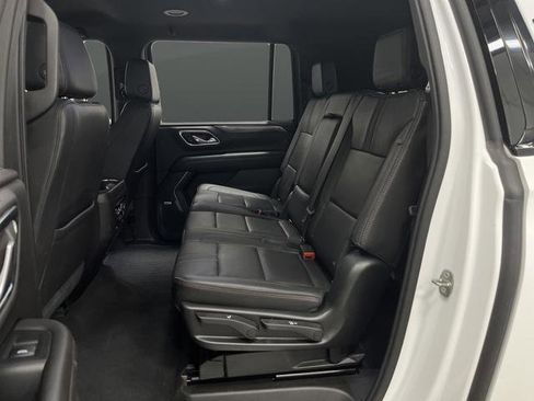 Used 2021 Chevrolet Suburban RST image 27