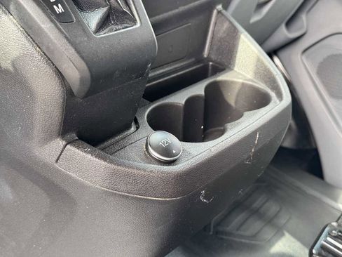 Used 2019 Ford Transit 250 130 Medium Roof RWD image 27