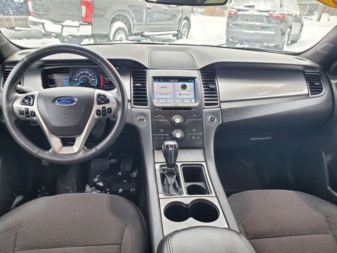 Used 2018 Ford Taurus SEL w/ Equipment Group 201A image 8