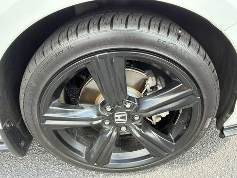 Used 2023 Honda Accord Sport image 12