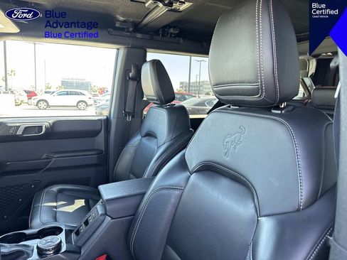 Certified 2025 Ford Bronco Outer Banks AWD/4WD image 11