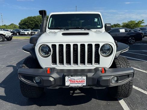 Used 2023 Jeep Gladiator Mojave w/ LED Lighting Group AWD/4WD image 9