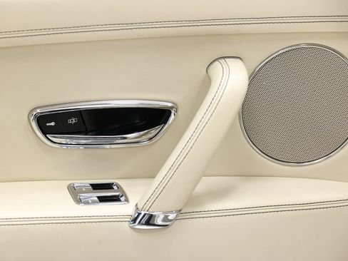 Used 2014 Bentley Flying Spur W12 AWD/4WD image 42