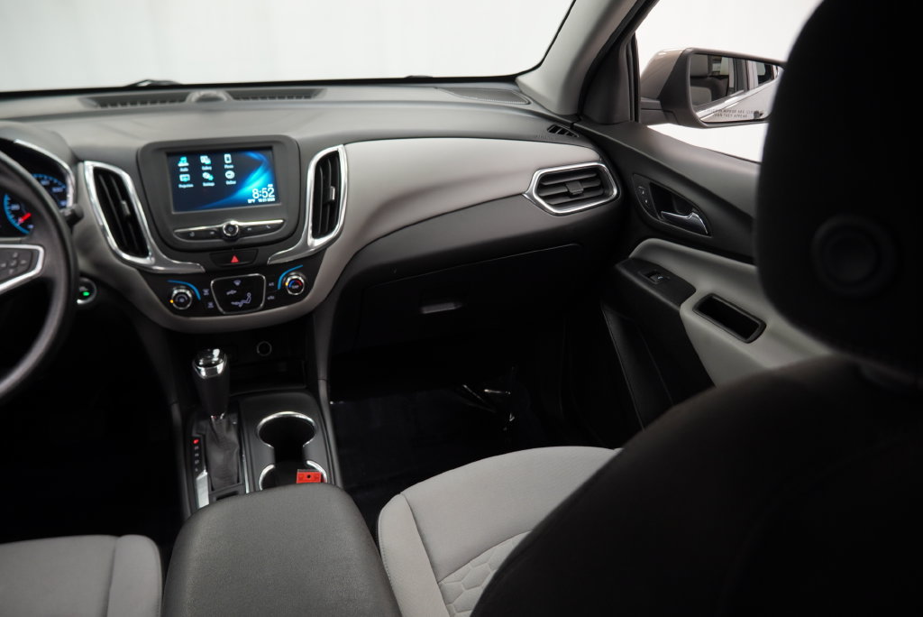 Certified 2018 Chevrolet Equinox LT FWD image 22