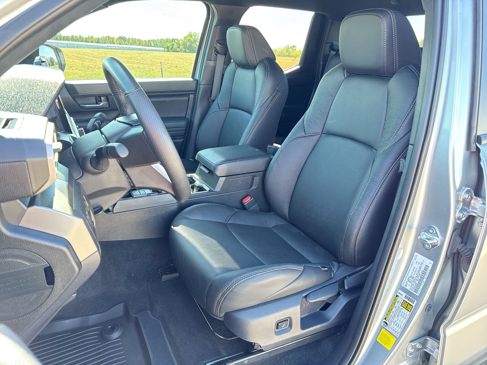 Used 2024 Toyota Tacoma TRD Sport AWD/4WD image 11