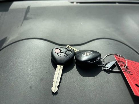 Used 2009 Toyota Corolla S image 13