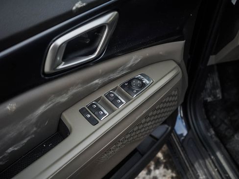 New 2026 Kia Carnival LXS image 19