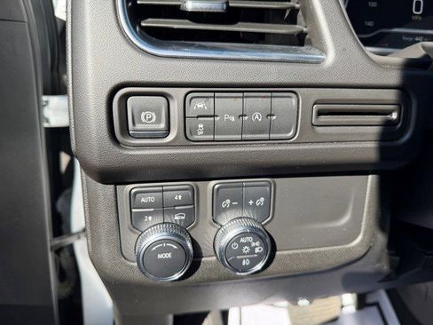 Certified 2024 GMC Yukon XL SLT image 21