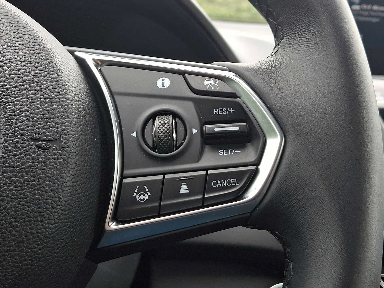 Used 2023 Acura RDX w/ Technology Package AWD/4WD image 23