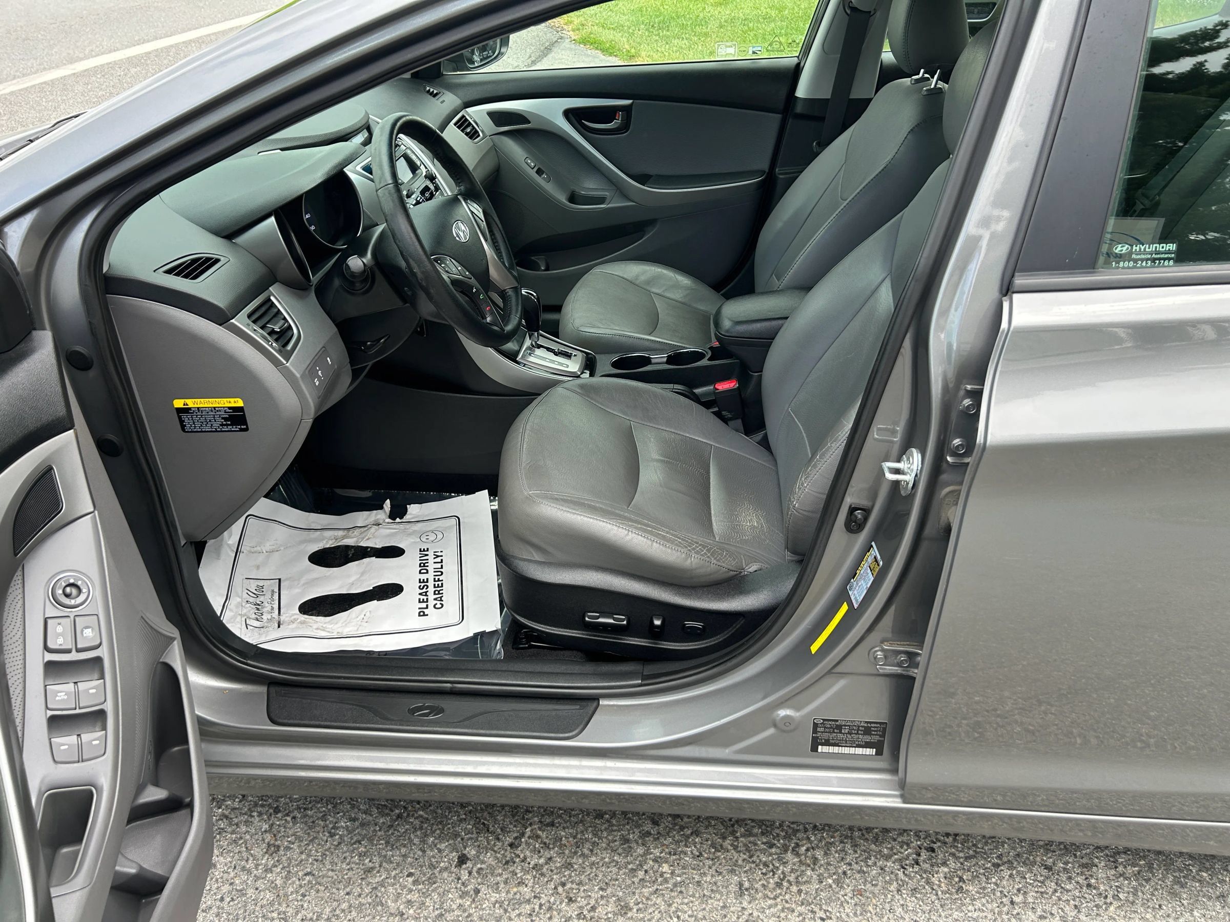 Used 2013 Hyundai Elantra Limited FWD image 13