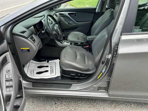 Used 2013 Hyundai Elantra Limited FWD image 13