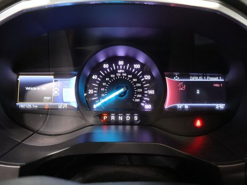 Used 2019 Ford Edge Titanium w/ Equipment Group 301A AWD/4WD image 44