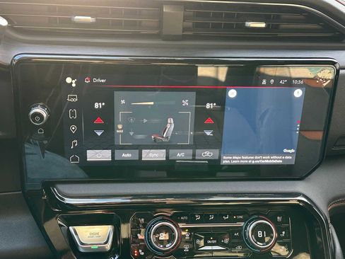 Used 2024 GMC Sierra 2500 AT4 w/ AT4 Premium Plus Package image 28