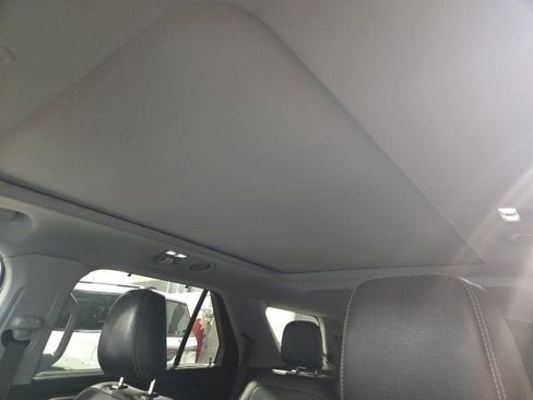 Used 2020 Ford Explorer Limited w/ Class III Trailer Tow Package image 15