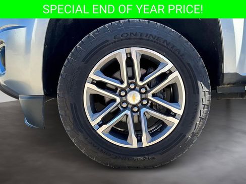Used 2019 Chevrolet Colorado W/T w/ Custom Special Edition image 32