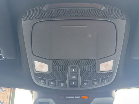 Used 2023 Ford Expedition Limited image 39