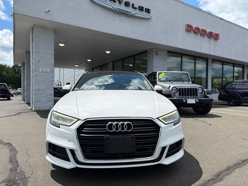 Used 2019 Audi A3 2.0T Premium Plus FWD image 2