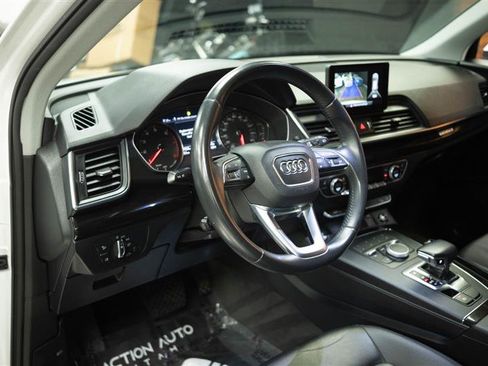 Used 2019 Audi Q5 2.0T Premium w/ Convenience Package AWD/4WD image 10