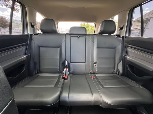 Used 2023 Volkswagen Atlas SE AWD/4WD image 53