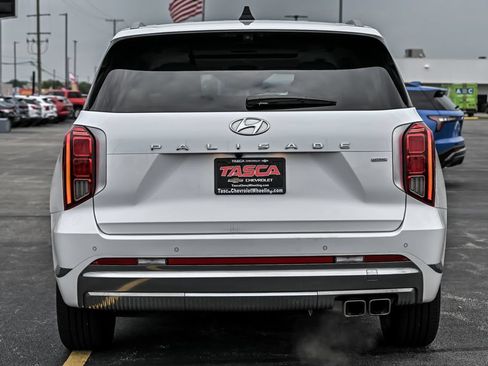Used 2023 Hyundai Palisade Calligraphy w/ Cargo Package AWD/4WD image 9