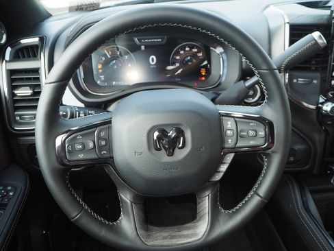 New 2025 RAM 2500 Limited image 32