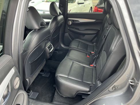 Used 2020 INFINITI QX50 Sensory image 29
