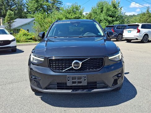Certified 2024 Volvo XC40 B5 Plus w/ Protection Package Premier AWD/4WD image 2