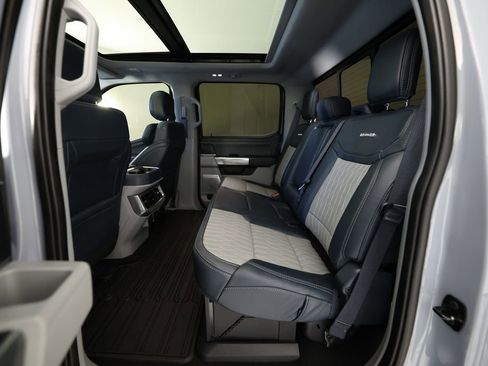 Used 2024 Ford F450 Limited w/ FX4 Off-Road Package image 14