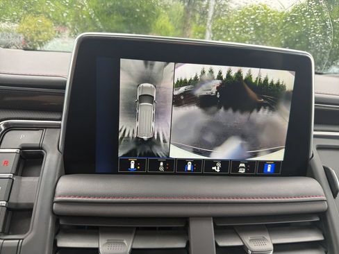 Used 2023 Chevrolet Tahoe RST w/ Luxury Package AWD/4WD image 21