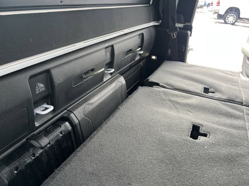 Used 2024 Jeep Gladiator Mojave image 14