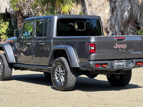 New 2025 Jeep Gladiator Mojave image 5