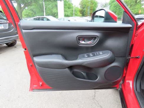 Certified 2025 Honda HR-V EX-L image 15
