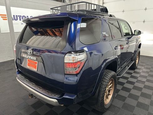 Used 2023 Toyota 4Runner TRD Off-Road Premium w/ Moonroof Package AWD/4WD image 10