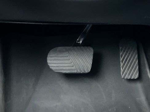 Used 2023 Kia EV6 Light image 44