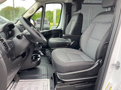 New 2025 RAM ProMaster 1500 w/ Convenience Group image 13