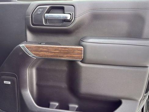 Used 2022 Chevrolet Silverado 1500 High Country w/ LPO, Dark Essentials Package image 10