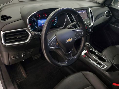 Used 2020 Chevrolet Equinox LT w/ Sport Edition image 11